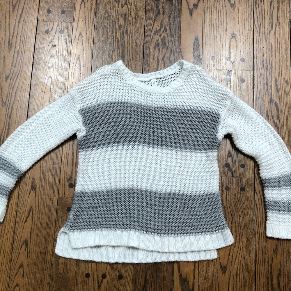 Aéropostale Sweater Size Small